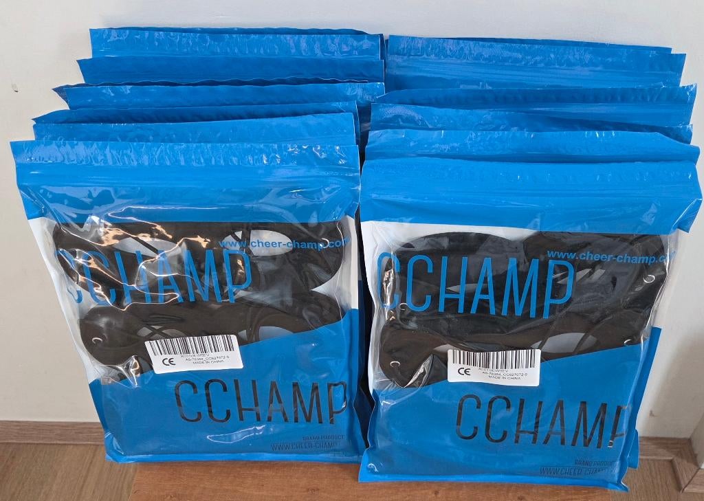 Partij Set Oogmaskers set per10st / Maskers (doos 15x10st), Hobby en Vrije tijd, Feestartikelen, Ophalen of Verzenden, Nieuw, Overige typen