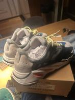 Yeezy boost 700 46 originele met aankoopbon, Overige kleuren, Nieuw, Ophalen of Verzenden, Sneakers of Gympen
