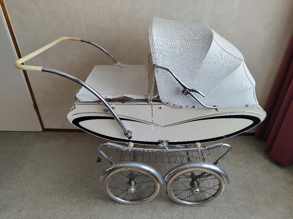Ouderwetse retro kinderwagen, Ophalen, Gebruikt, Kinderwagen, Overige merken