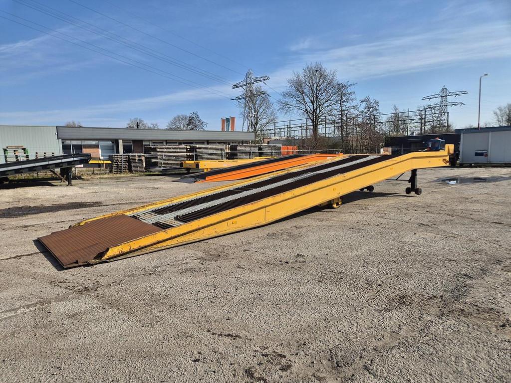 Storax 7ton laadbrug, Zakelijke goederen, Machines en Bouw | Overig