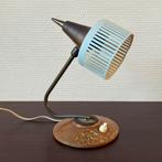 Klein Vintage Jaren 50 Tafellamp Lichtblauw Teak, Opknapper, Ophalen of Verzenden, Gebruikt, Hout, Minder dan 50 cm