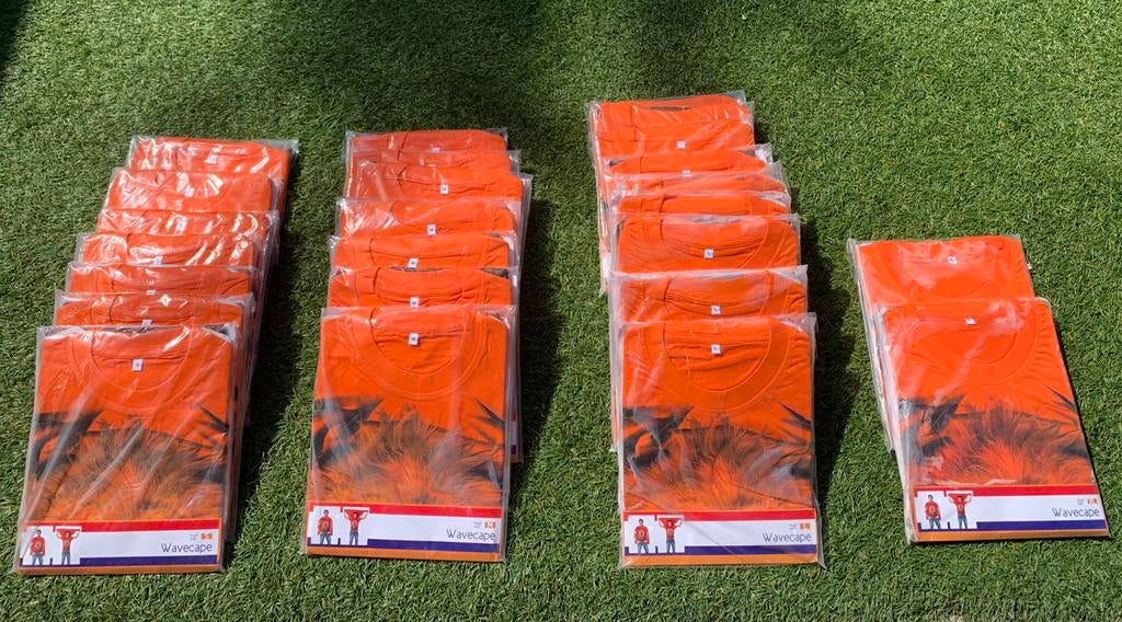 Partij oranje shirts met juichcape 25x, Ophalen of Verzenden, Nieuw, Overige maten, Oranje