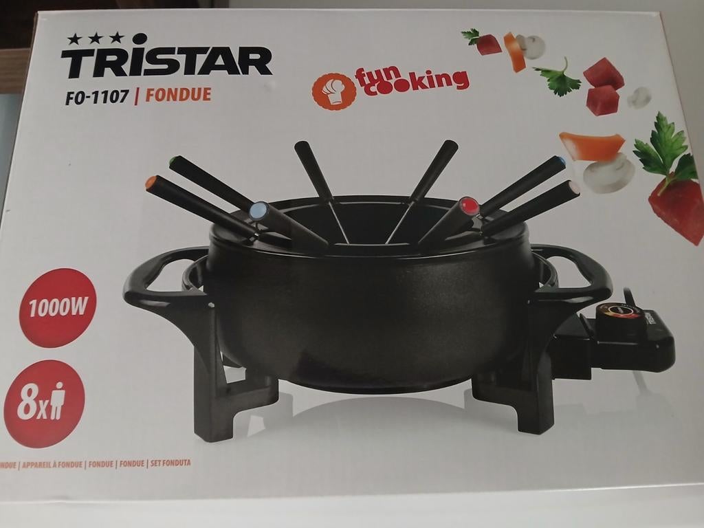 Tristar FO-1107 Elektrische Fonduepan 1000W - 8 personen, Ophalen, Nieuw, Elektrisch, Fondueset
