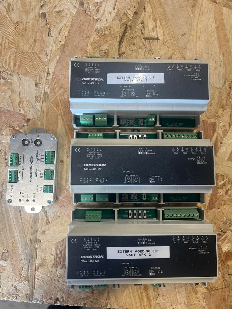 Crestron CH-DIM4-D9 3 stuks, Audio, Tv en Foto, Professionele Audio-, Tv- en Video-apparatuur, Ophalen, Gebruikt, Audio