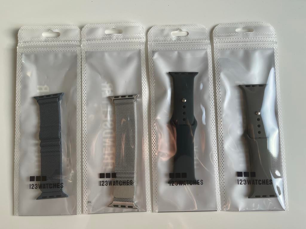 4 GEHEEL NIEUWE Apple Watch bandjes, Ophalen of Verzenden, Nieuw, Bandje