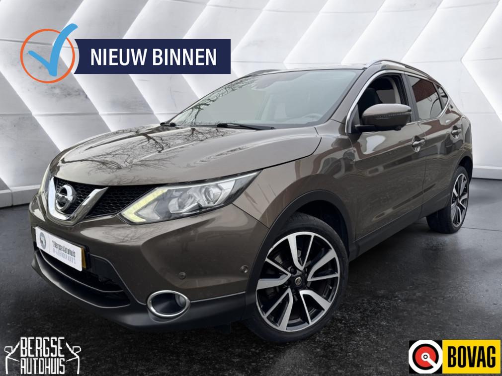 Nissan QASHQAI 1.2 Tekna 360 camera Cruise Pdc Keyless, Automaat, Gebruikt, 4 cilinders, Bruin