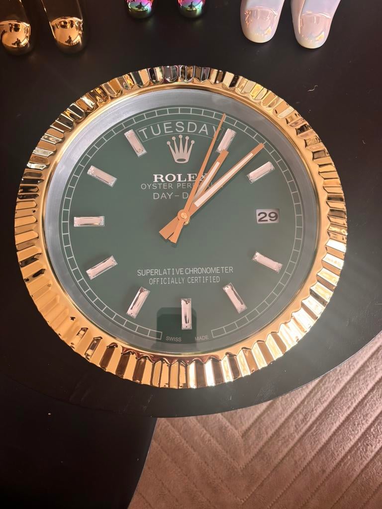 Rolex Day Date Money green dial! ️, Huis en Inrichting, Woonaccessoires | Klokken, Ophalen of Verzenden, Nieuw