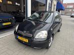 Toyota Yaris 1.0 VVT-i (bj 2003), Voorwielaandrijving, Gebruikt, 400 kg, Zwart
