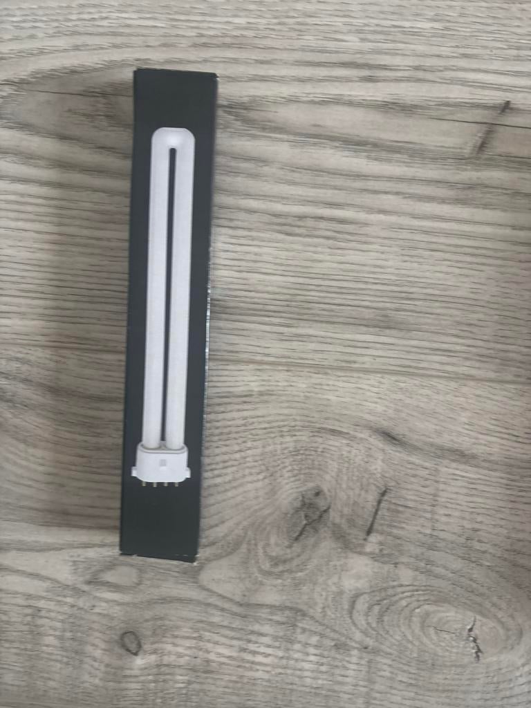 Bestek, laptop hoes en lampen, Ophalen, Zo goed als nieuw