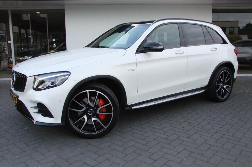 Mercedes-Benz GLC AMG 43 4MATIC / Diamantweis (parelmoer) Tr, Auto's, Mercedes-Benz, Automaat, Gebruikt, Euro 6, 368 pk