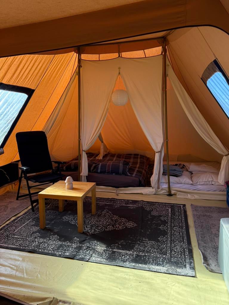 Vlieland Stortemelk tent te huur, Ophalen