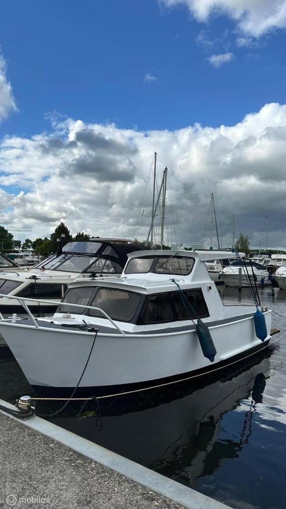 Motorjacht 7m– Diesel Motor – 8 Prs – Klaar voor het S, Watersport en Boten, Gebruikt, Diesel, Tot 6 meter, 30 tot 50 pk