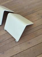 Auping auronde tafeltjes, Ophalen, Gebruikt, Wit, Tweepersoons