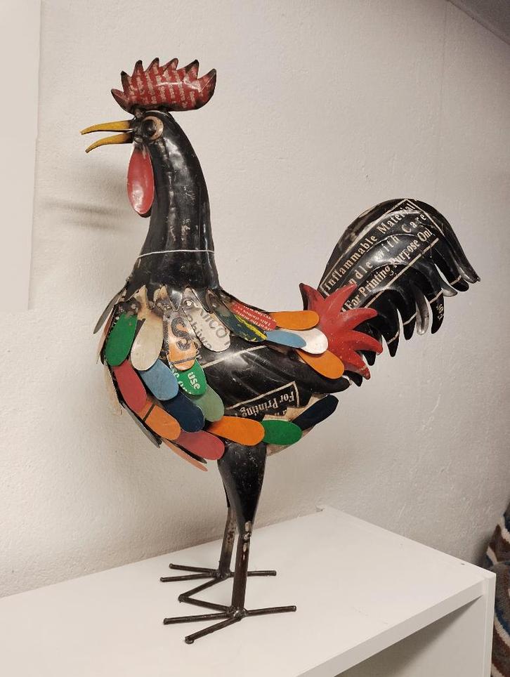 Haan van gerecycled blik zwart met kleurtjes of groen/geel, Huis en Inrichting, Woonaccessoires | Overige, Nieuw, Ophalen of Verzenden