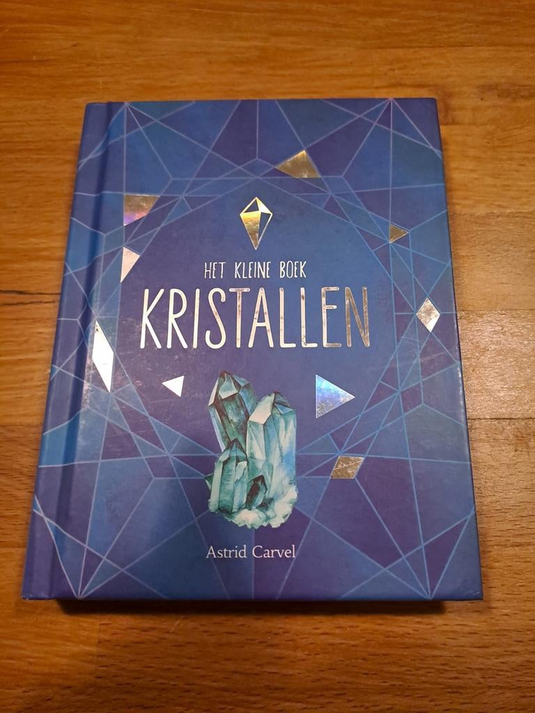 Anna Martin - Het kleine boek kristallen, Boeken, Ophalen of Verzenden, Zo goed als nieuw, Anna Martin; Hannah Adams