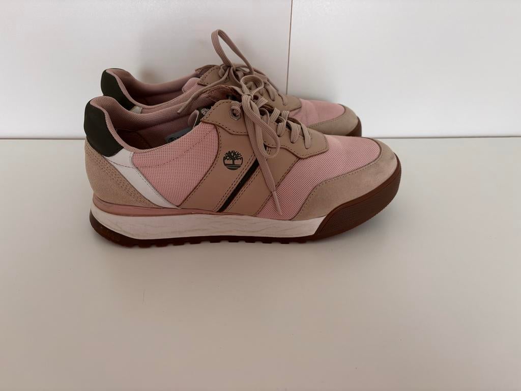 Timberland sneakers maat 39 - nauwelijks gedragen, Kleding | Dames, Schoenen, Ophalen of Verzenden, Roze, Sneakers of Gympen, Zo goed als nieuw