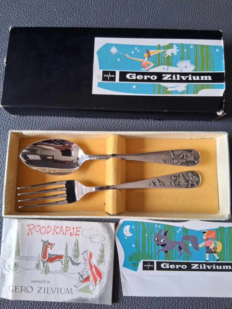 Vintage kinderbestek Gero zilvium Roodkapje, Antiek en Kunst, Antiek | Bestek, Ophalen of Verzenden
