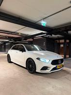 Mercedes-Benz A-Klasse A 250 224pk 7G-DCT 2018 Wit, Auto's, 4 cilinders, Wit, 1600 kg, Geïmporteerd