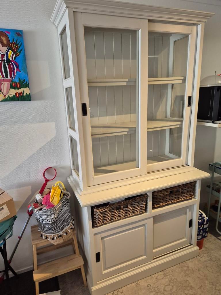 Mooie landelijke vitrinekast met schuifdeuren, 100 tot 150 cm, Ophalen of Verzenden, Landelijke stijl, 150 tot 200 cm