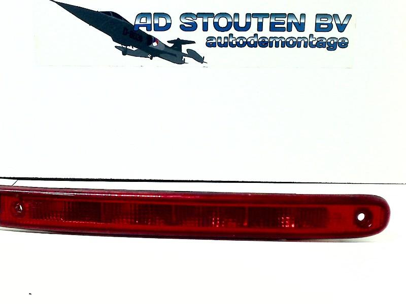 Derde Remlicht Peugeot 107 (2005-06/2014-05) 2E204017, Auto-onderdelen, Kontakt-peugeot@peugeot.com, Gebruikt, Peugeot Deutschland GmbH