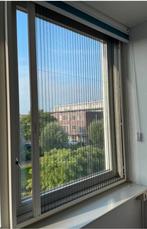 Zo goed als nieuw raam hor Luxaflex plissé 101x130, Ophalen