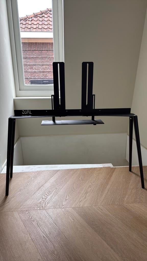 Jalg TV stand, Ophalen of Verzenden, Zo goed als nieuw