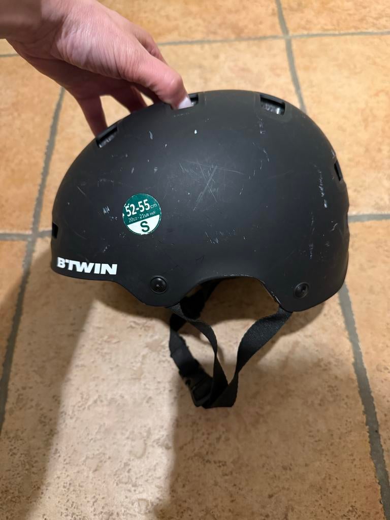 Skate helm BTWIN maat S (52-55 cm), Sport en Fitness, Skateboarden, Ophalen of Verzenden, Gebruikt, Bescherming