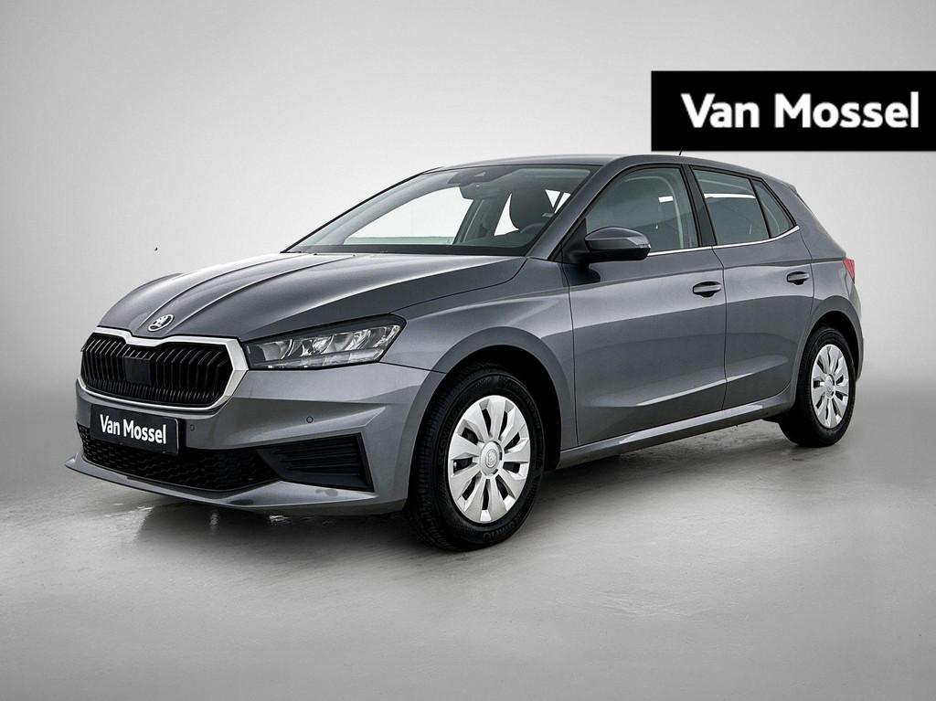 Skoda Fabia 1.0 MPI Ambition | PARKEERSENSOREN VOOR EN ACHTE, Auto's, Skoda, Voorwielaandrijving, 12 maanden, Stof, Gebruikt