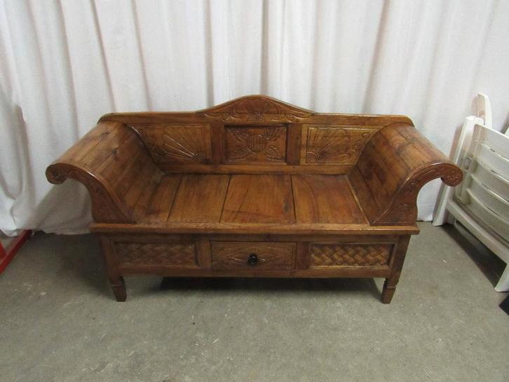 Antieke Javaanse stationsbank, Antiek en Kunst, Antiek | Meubels | Stoelen en Banken, Ophalen