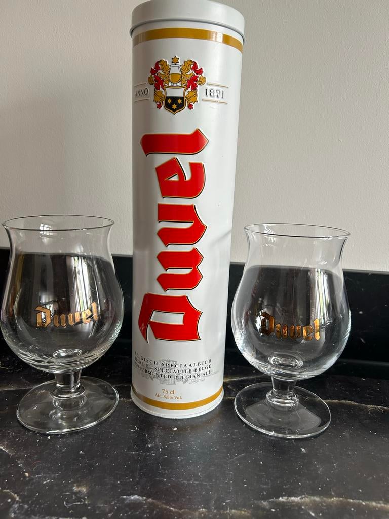 Duvel geschenkset: groot blik met 2 originele glazen, Verzamelen, Biermerken, Ophalen of Verzenden, Nieuw, Glas of Glazen, Duvel