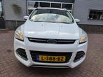 Ford Kuga | Airco | Trekhaak | 1.6 Titanium (bj 2014), Auto's, Ford, 15 km/l, Gebruikt, 4 cilinders, Leder en Stof