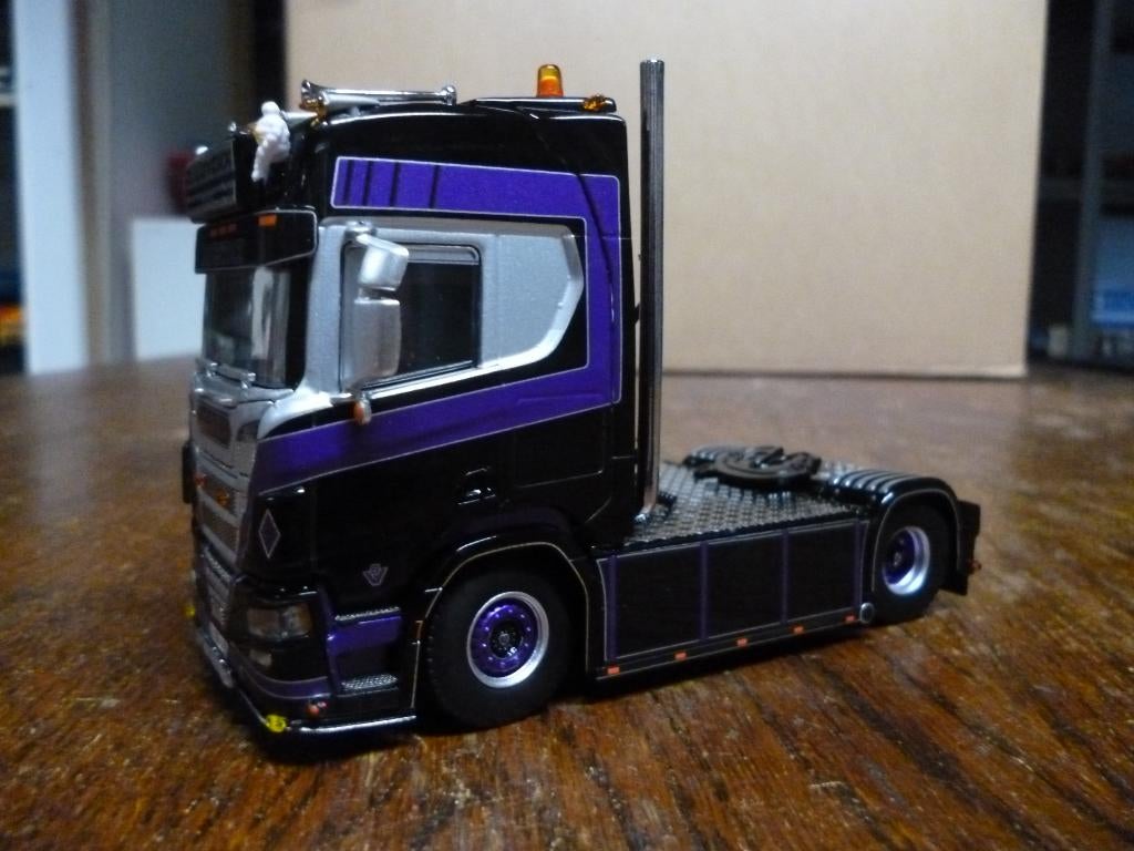 WSI Scania Daan Luyckx met certificaat, Hobby en Vrije tijd, Modelauto's | 1:50, Ophalen of Verzenden, Nieuw, Bus of Vrachtwagen