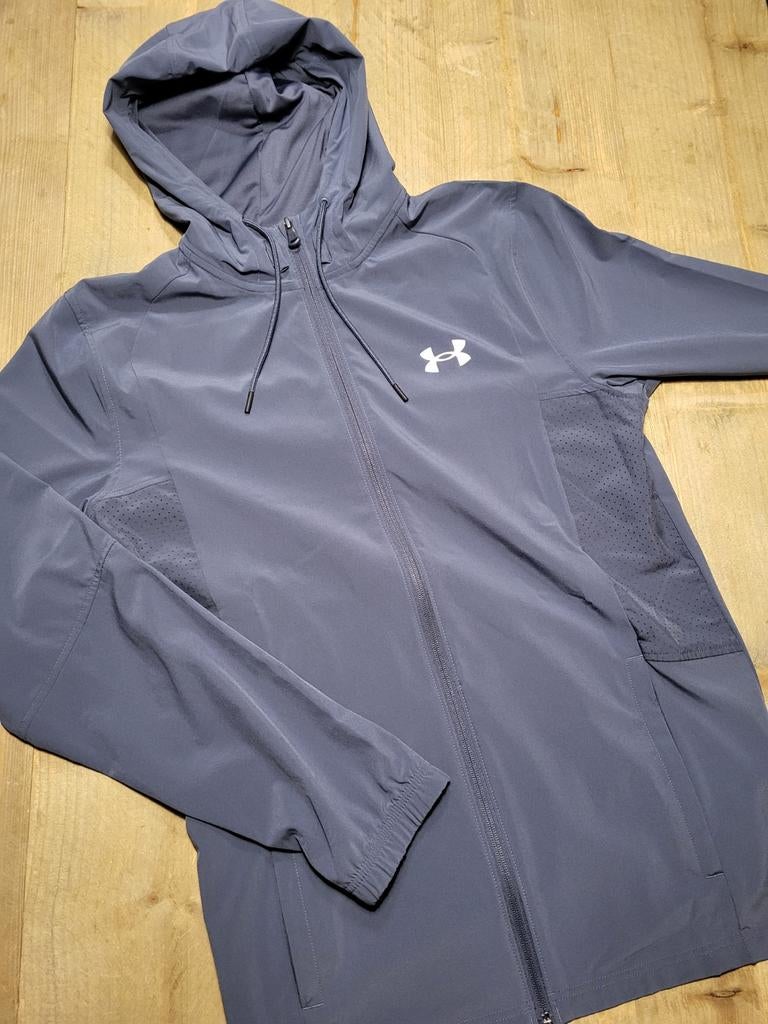 Under Armour Storm Hybrid jacket maat M blauw. Perfecte staa, Under Armour, Ophalen of Verzenden, Zo goed als nieuw, Algemeen