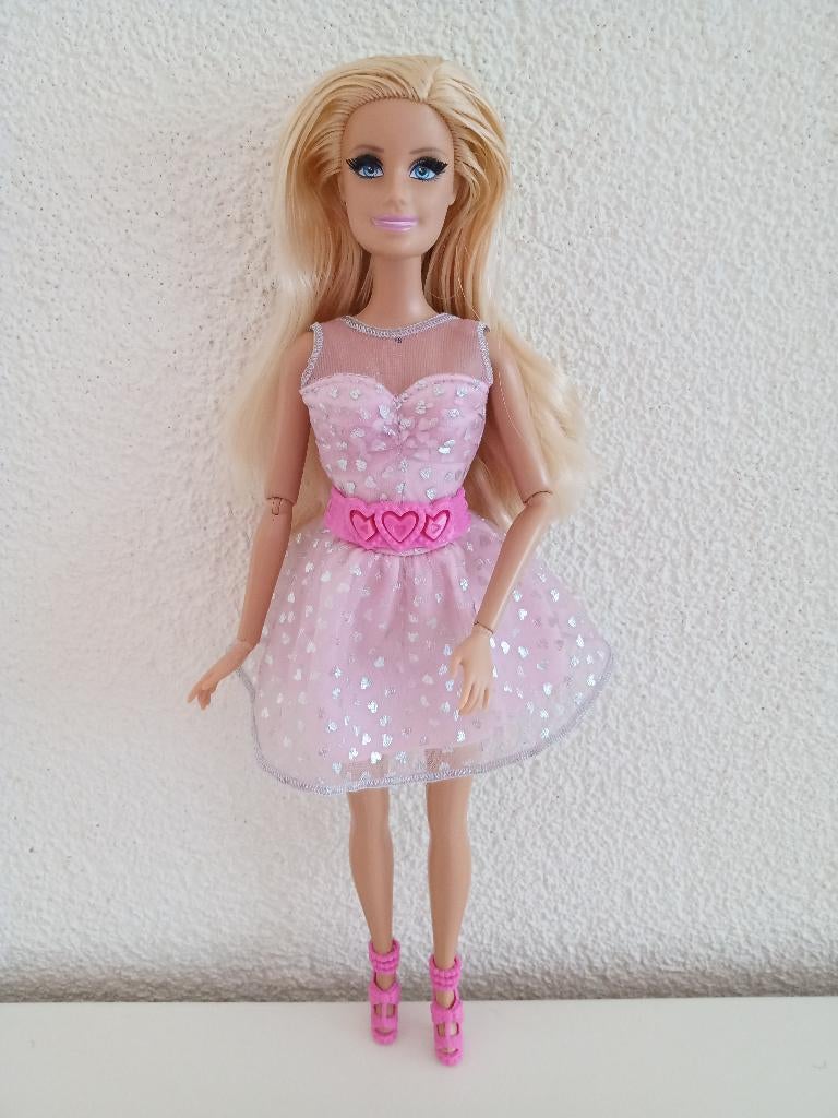 Barbie van Life in the Dreamhouse, Ophalen of Verzenden, Gebruikt, Pop