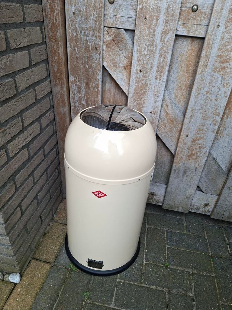 Wesco Kickmaster Softclose 40L - Pedaal defect, Ophalen, Gebruikt, 50 tot 75 cm, 40 liter of meer
