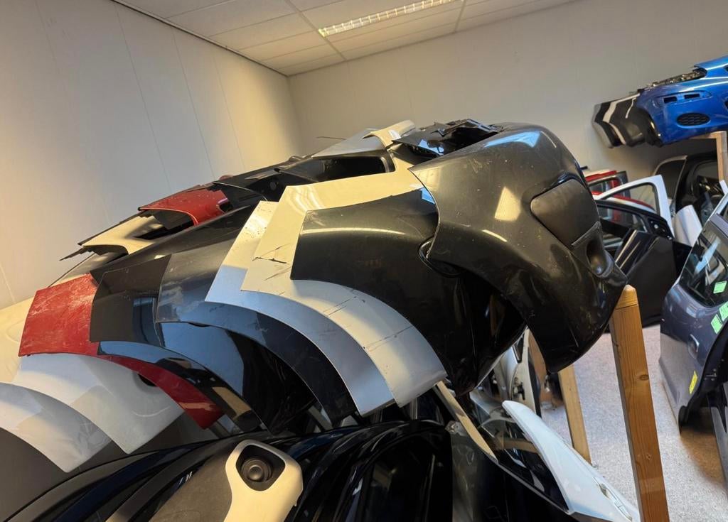 Toyota Aygo citroen c1 peugeot 107 voor bumper, Ophalen, Voor, Toyota, Bumper