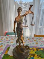 Bronzen Beeld , Vrouwe Justitia - Rechtvaardigheid, Handgemaakt, Ophalen of Verzenden, Brons, 20 - 50 cm