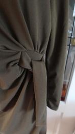 mooie khaki kleur jurk chique model 46, Jurk, Ophalen of Verzenden, Zo goed als nieuw, Groen