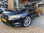 SEAT Leon ST 1.4 TSI ACT FR Dynamic | Panoramadak | Stoelver, Gebruikt, 4 cilinders, Leon, Leder en Stof