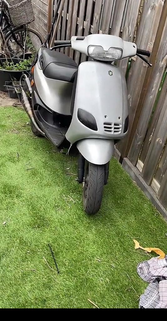 Piaggio zip type 3 70cc (wok) te ruil of te koop, Ophalen, Zo goed als nieuw, Tweetakt, Zip