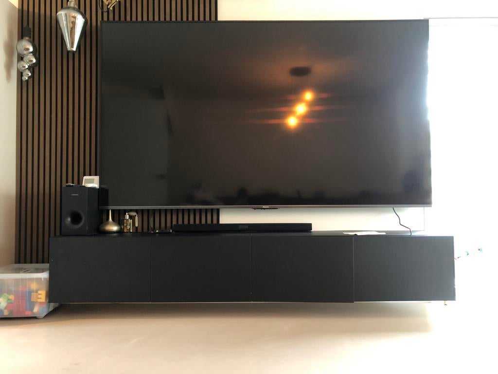 Zwart zwevend tv-meubel ikea besta, Huis en Inrichting, Kasten | Televisiemeubels, Overige materialen, Gebruikt, Ophalen of Verzenden