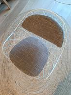 Moderne draadstoel met kussens - Wit/Grijs, Modern, Scandinavisch, Wit, Ophalen of Verzenden, Zo goed als nieuw