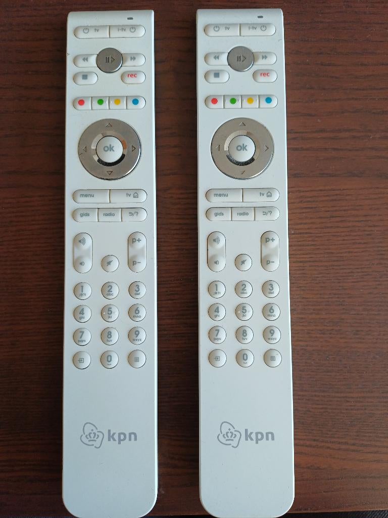 2 KPN afstandsbedieningen (C3), Ophalen, Gebruikt, Origineel, Tv
