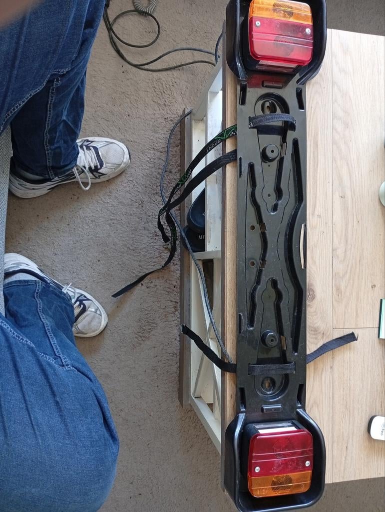 zgan lichtbalk kunstof 7 polig, Ophalen, Zo goed als nieuw, Fietsendrager-accessoire