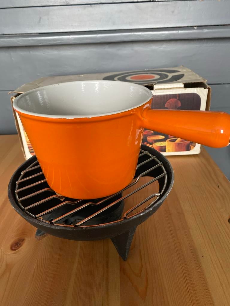 Le Creuset Vintage Oranje fonduepan met réchaud, Ophalen of Verzenden, Zo goed als nieuw