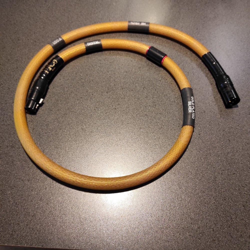 Elco UDC A AES/EBU, Audio, Tv en Foto, Audiokabels en Televisiekabels, Gebruikt, -, -, Ophalen of Verzenden