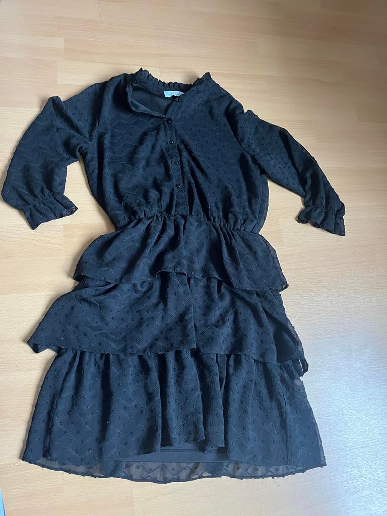 Zwart jurkje met ruches, Zwart, Ophalen of Verzenden, Zo goed als nieuw, Maat 36 (S)