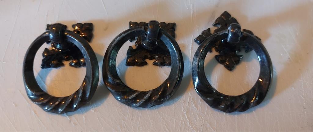 Drie metalen Ladegrepen, Ophalen, Gebruikt