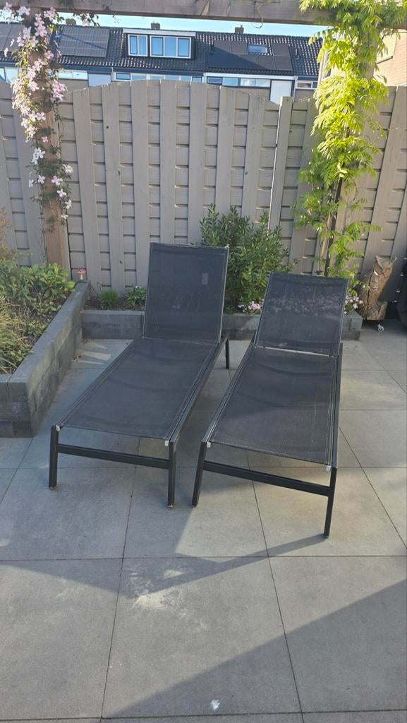 2x Ligbed met Lounge Kussen - 5 Standen, Ophalen, Gebruikt, Textileen, Verstelbaar