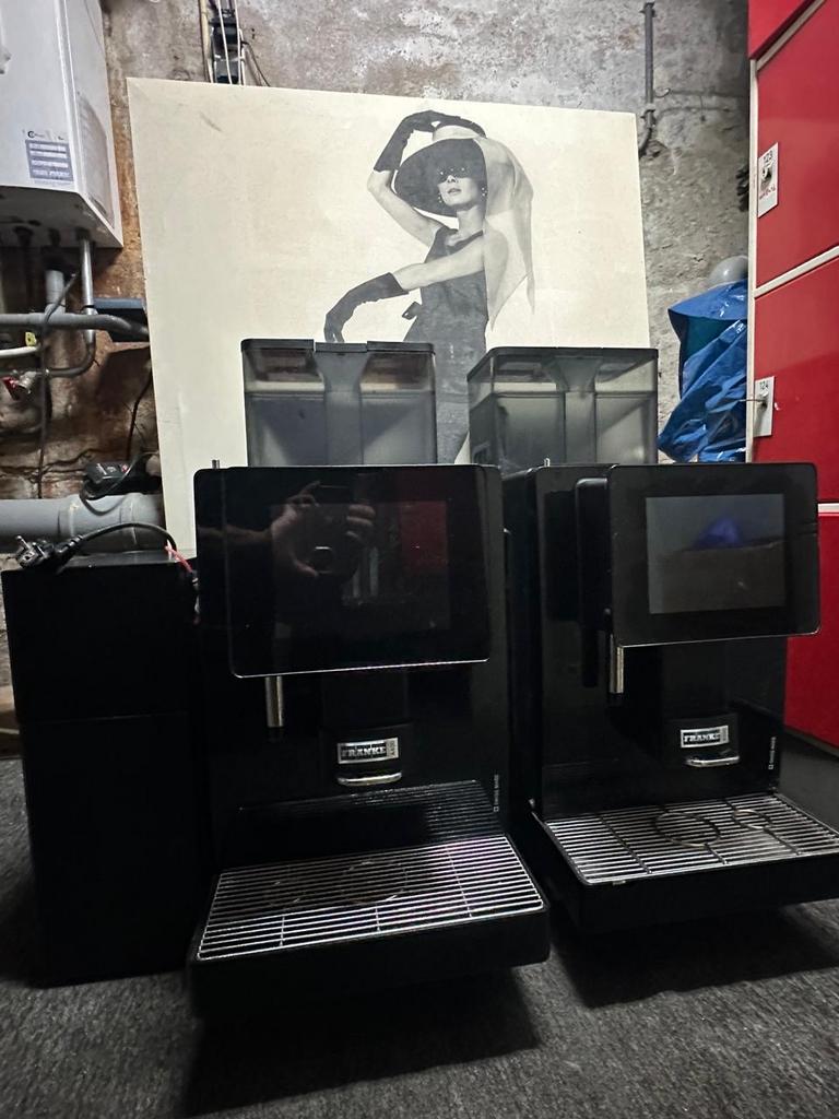 Franke A400 Koffiemachine - 2 stuks, Witgoed en Apparatuur, Koffiezetapparaten, Zo goed als nieuw, Koffiebonen, Koffiemachine